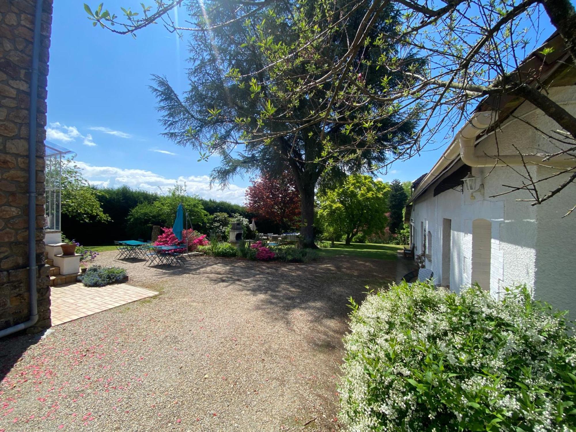 Maison De Montgibaud Exteriér fotografie